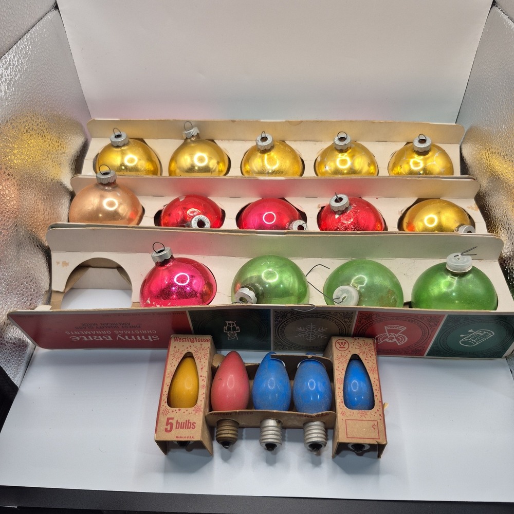 14 Vintage Shiny Brite Christmas Ornaments & 5 Westinghouse Bulbs Dust Covered